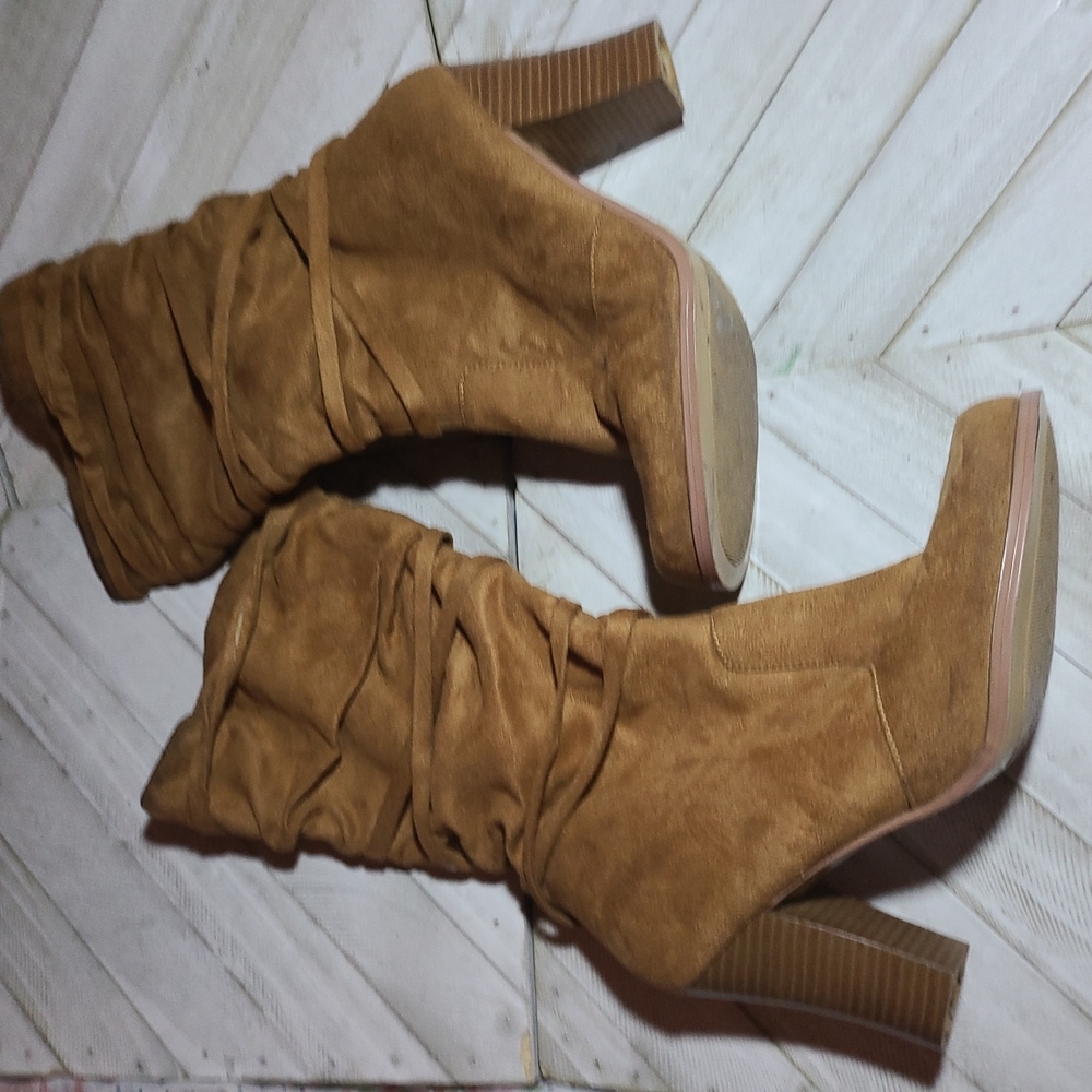 Upper East Side Size 10 Camel Brown Faux Suede Calf High Boots 👢